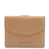 Tuscany Leather Calliope - Exclusive 3 fold leather wallet for women with coin pocket - Champagne